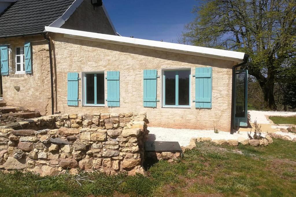 Villa La Belle Petite Ferme Rosiers De Julliac 19350 Le Bos Esterno foto